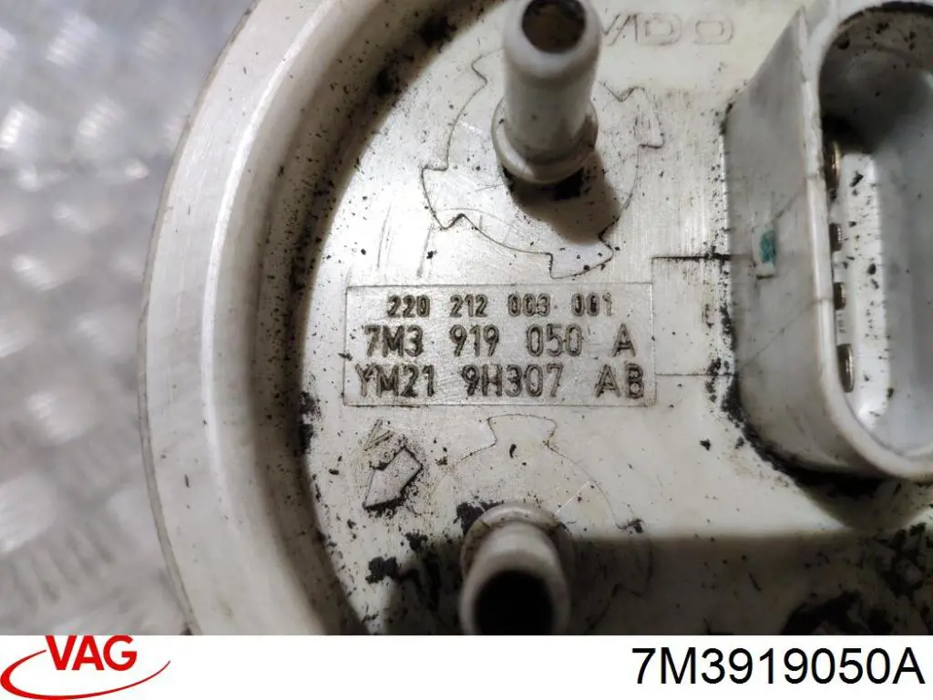 Moduł pompy paliwowej z czujnikiem poziomu paliwa VAG 7M3919050A cena, od 55,04 USD