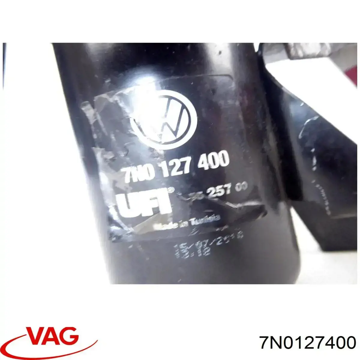 Do koszyka 7N0127400 VAG Filtr paliwa