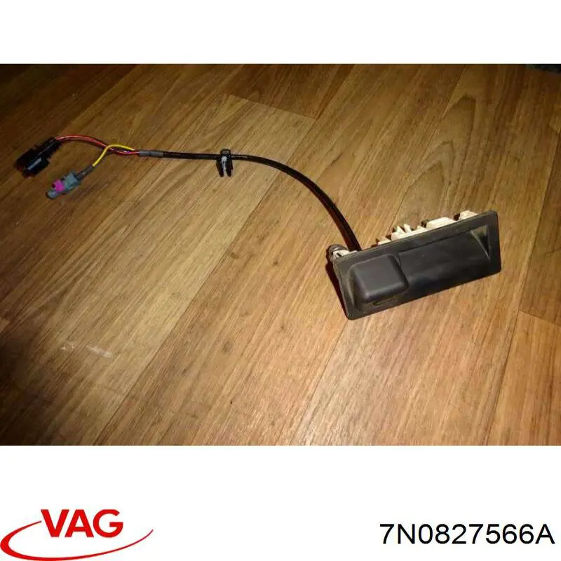 Przycisk blokady klapy bagażnika (drzwi 3/5) VAG 7N0827566A cena, od 280,92 USD