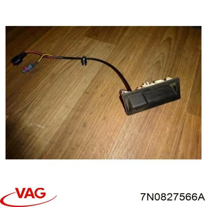 7N0827566A VAG Przycisk blokady klapy bagażnika (drzwi 3/5)
