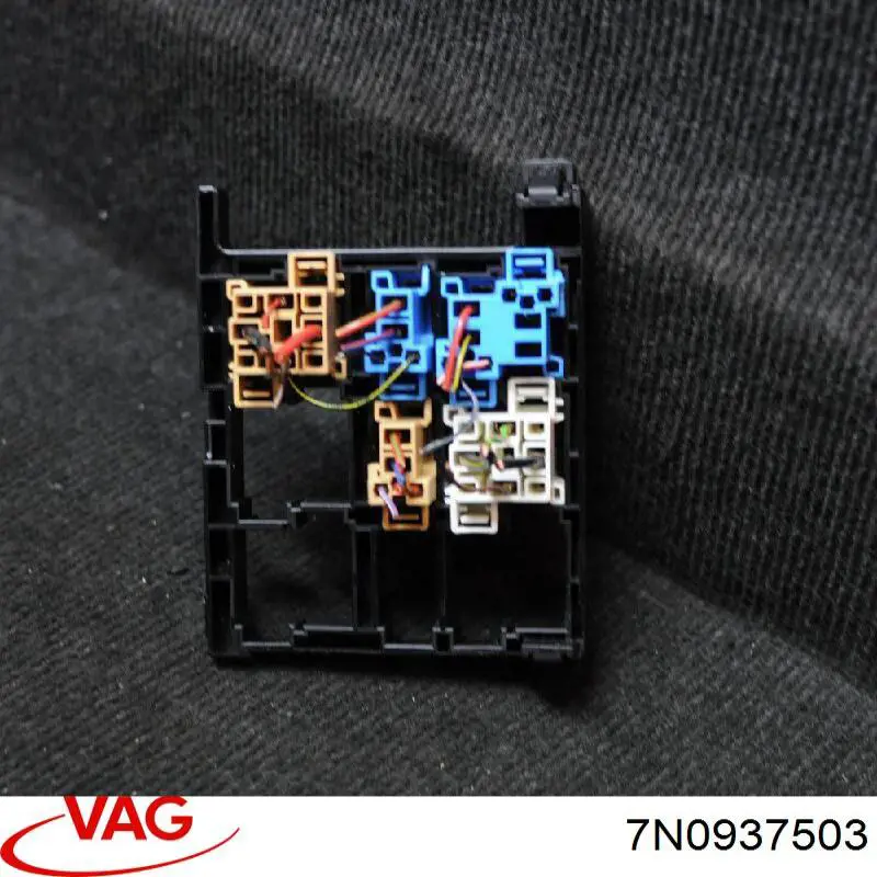 7N0937503 VAG Skrzynka bezpieczników