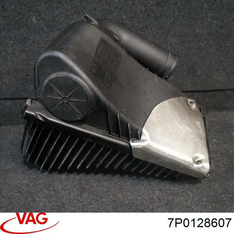 Obudowa filtra powietrza VAG 7P0128607 cena, od 143,13 USD