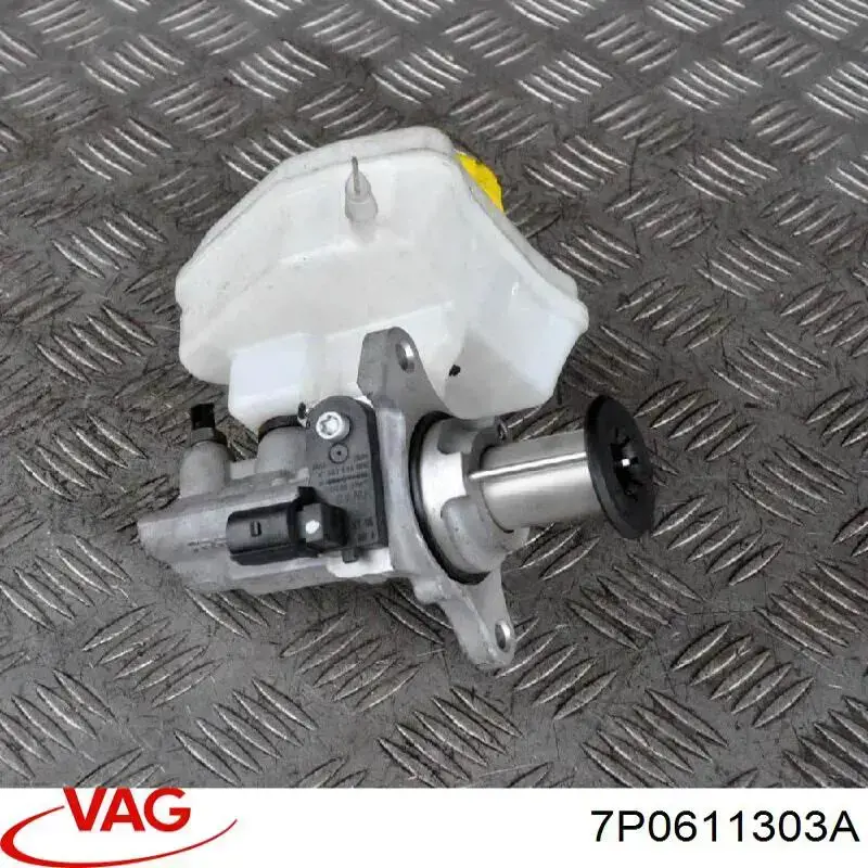 Zbiorniczek głównego cylindra hamulcowego (płynu hamulcowego) do Volkswagen Touareg II 7P5, 7P6