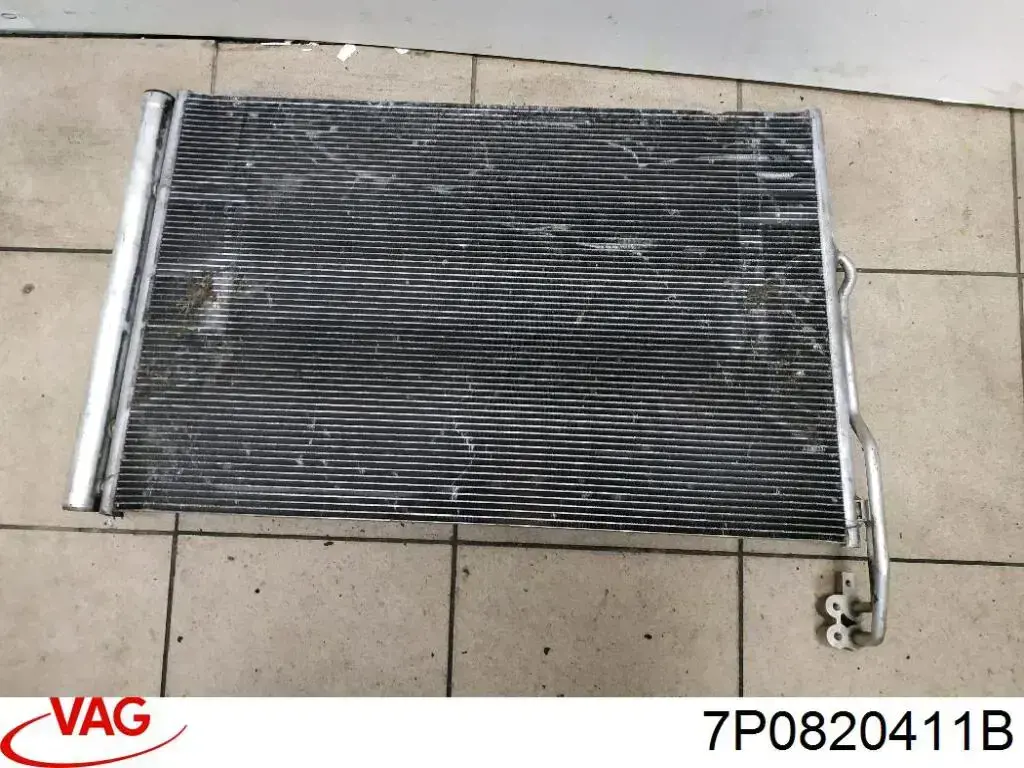 Chłodnica klimatyzacji VAG 7P0820411B cena, od 105,36 USD