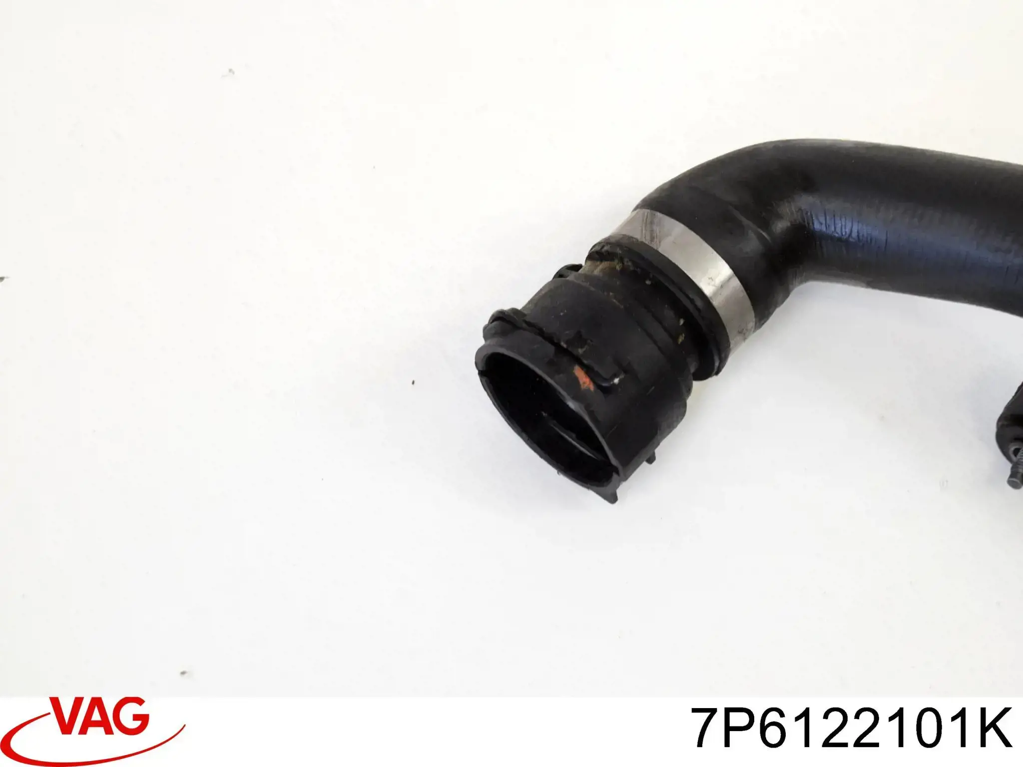 Przewód (króciec) chłodnicy górny Volkswagen Touareg II SUV (7P5, 7P6) (2010 - 2017) cena, od 223,36 USD
