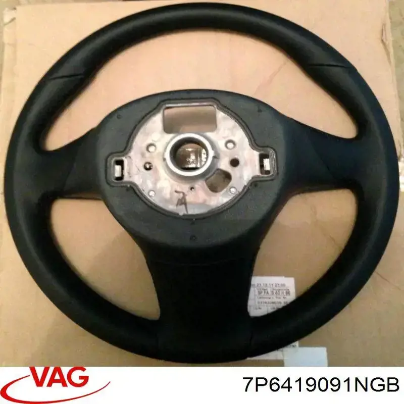 Do koszyka Kierownica Volkswagen Touareg II 7P5, 7P6