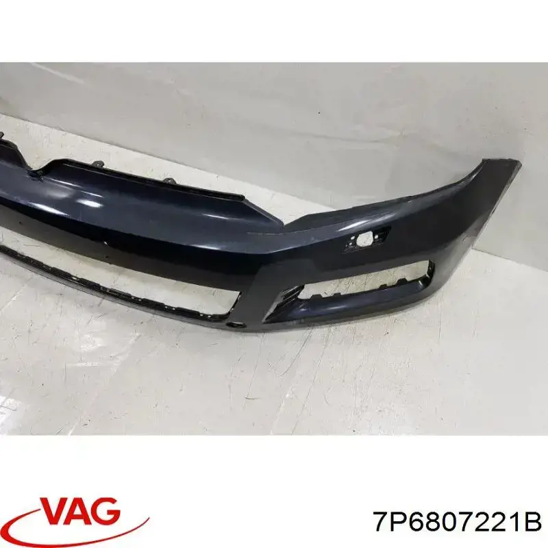 7P6807221B VAG Zderzak przedni