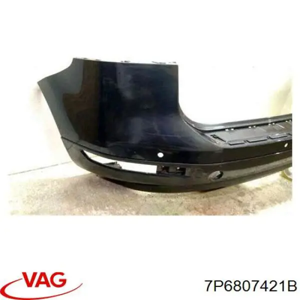 7P6807421B VAG Zderzak tylny