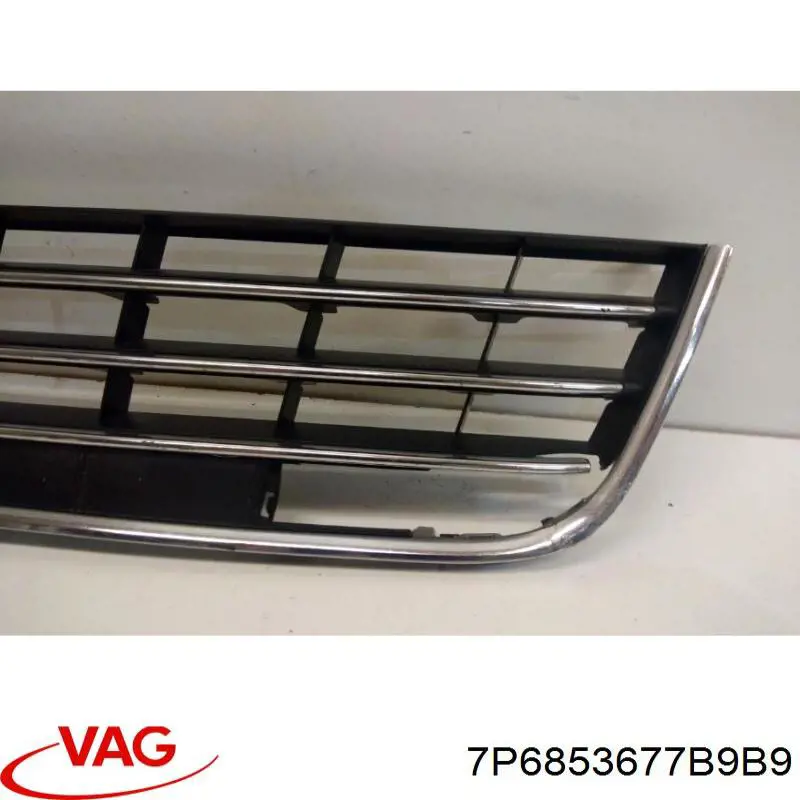 7P6853677B9B9 VAG Listwa ochronna kratki zderzaka przedniego dolna