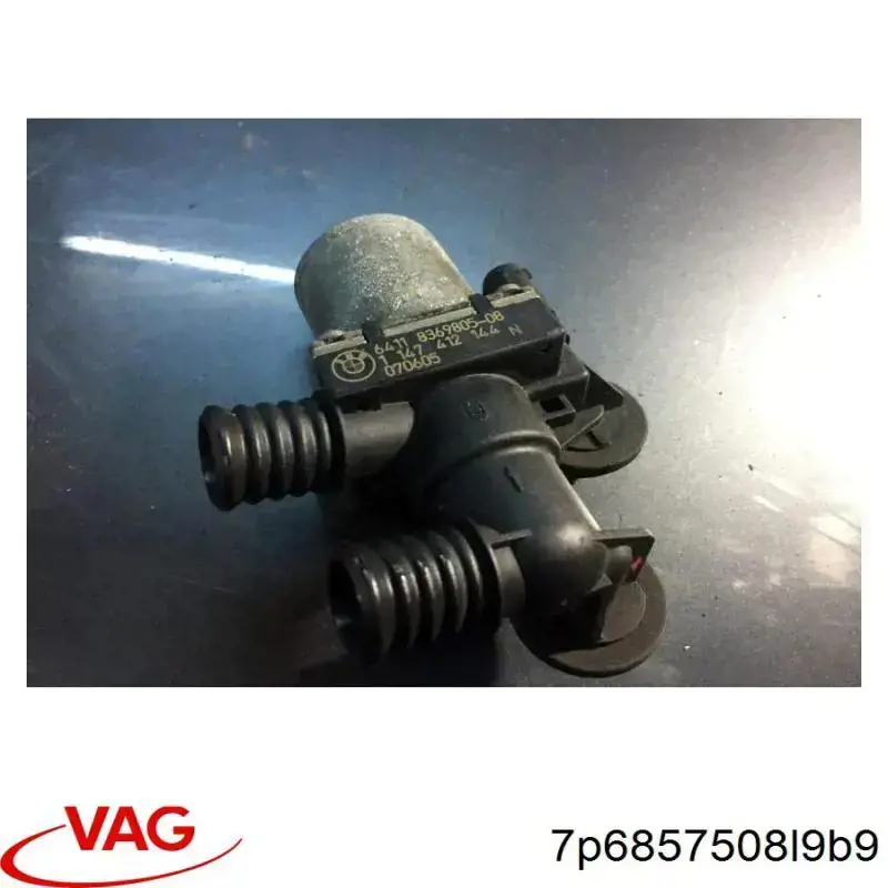 Do koszyka Lusterko wsteczne prawe Volkswagen Touareg II 7P5, 7P6