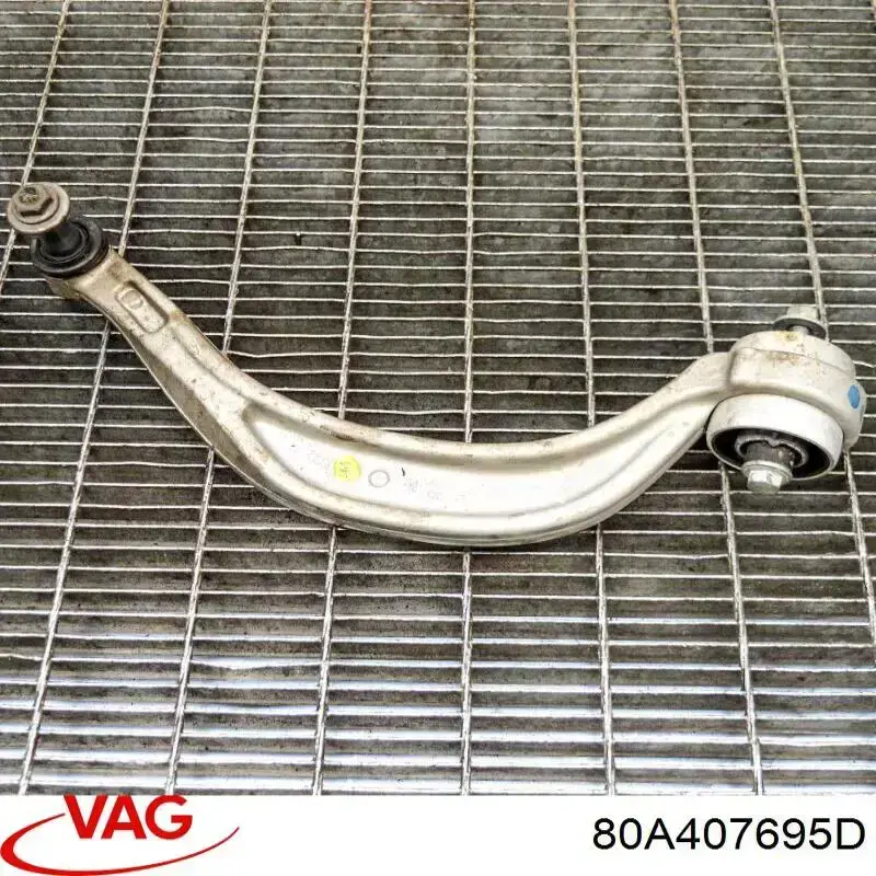 Wahacz zawieszenia przedniego dolny lewy VAG 80A407695D cena, od 136,34 USD