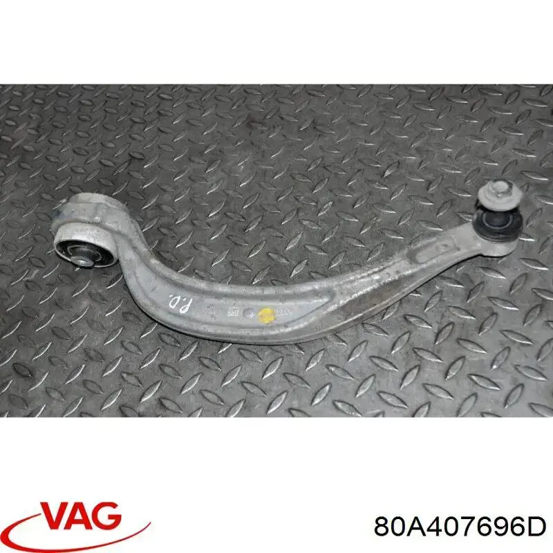 80A407696D VAG Wahacz zawieszenia przedniego dolny prawy