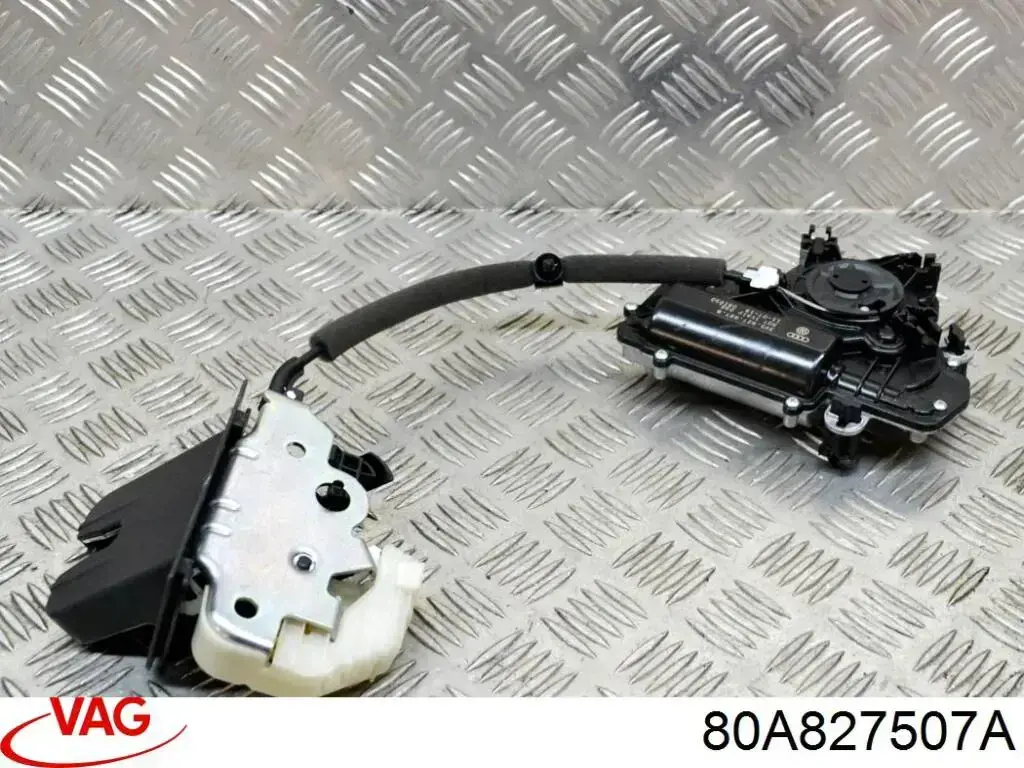 Zaczep zamka drzwi tylnych (bagażnika 3/5) VAG 80A827507A cena, od 47,67 USD