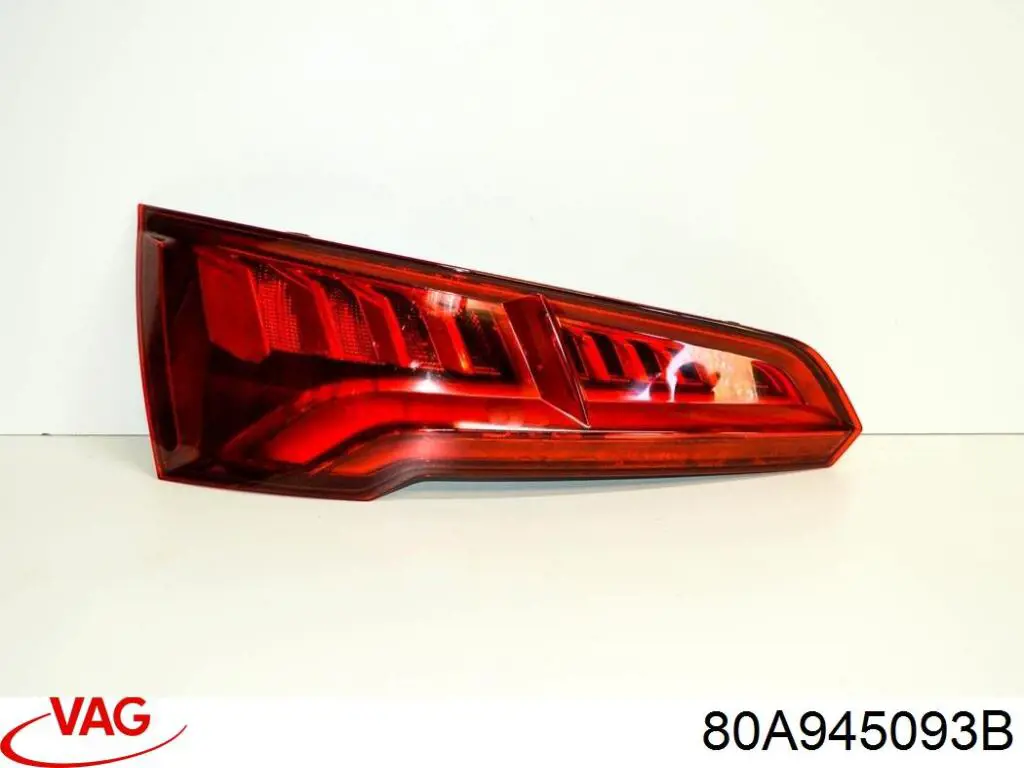 Lampa zespolona tylna lewa VAG 80A945093B cena, od 412,86 USD