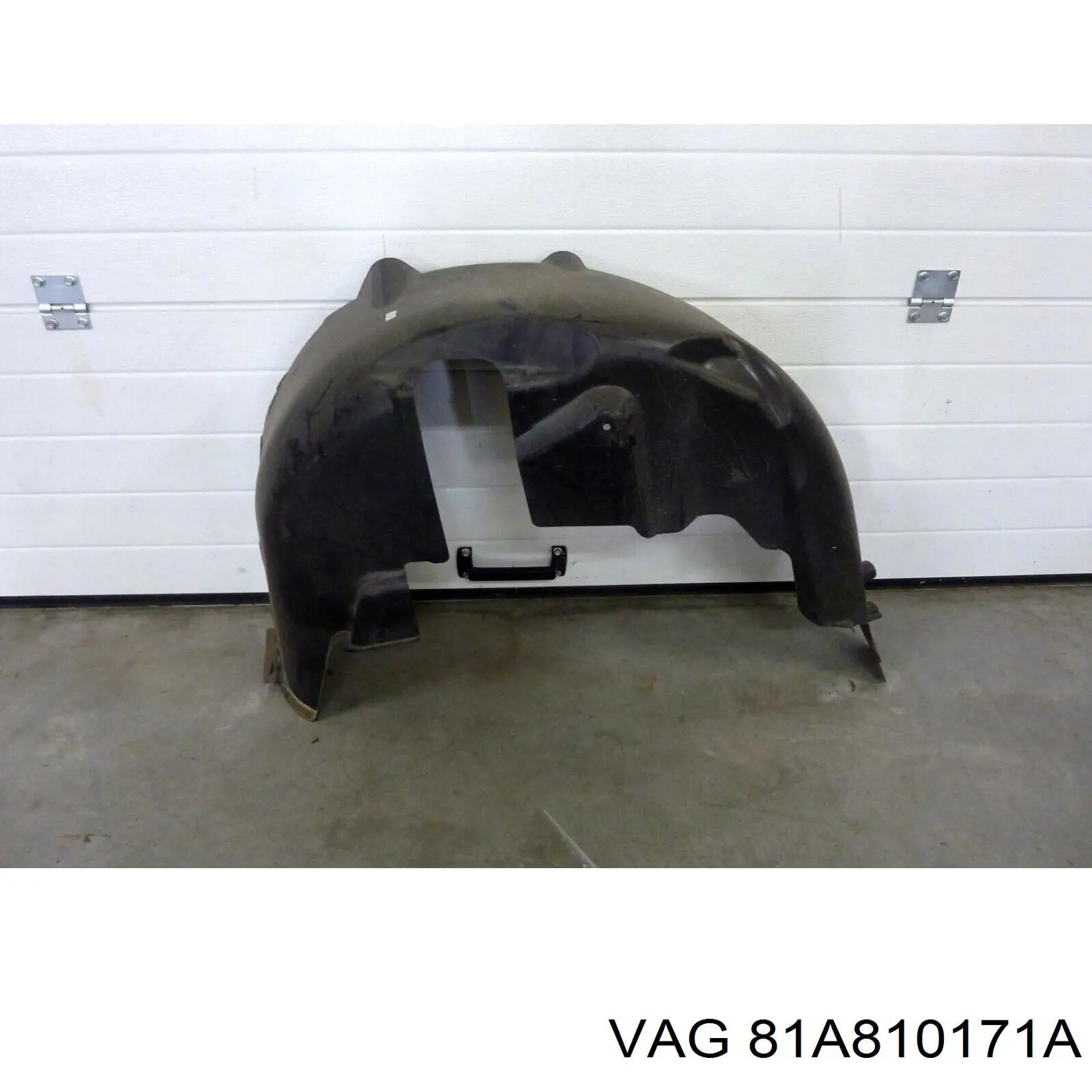 Nadkole błotnika tylnego lewe VAG 81A810171A cena, od 95,34 USD