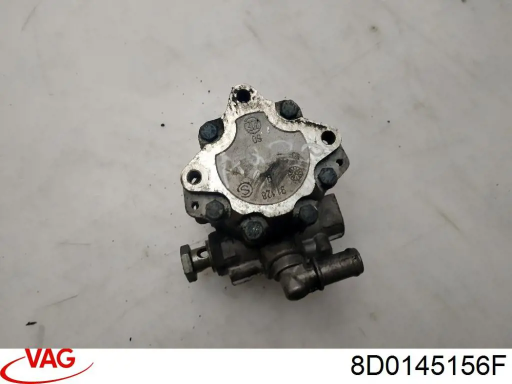 Pompa wspomagania hydraulicznego kierownicy 8D0145156F VAG