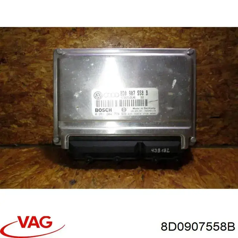 8D0907558B VAG Sterownik silnika