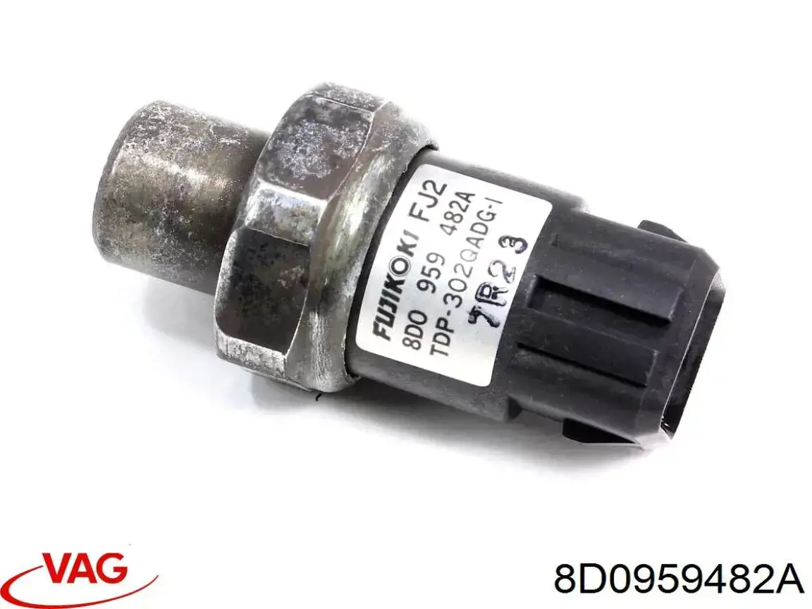 Czujnik ciśnienia bezwzględnego klimatyzacji VAG 8D0959482A cena, od 12,86 USD