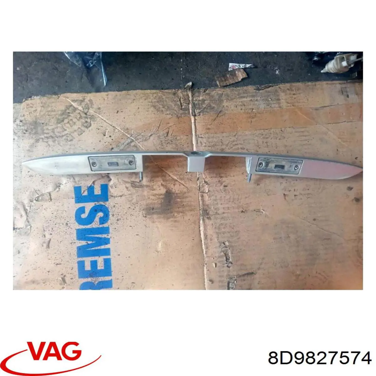 VAG 8D9827574