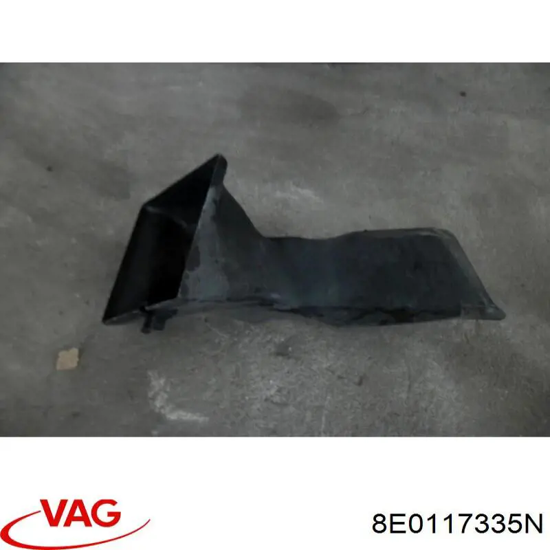 8E0117335N VAG Dyfuzor intercoolera