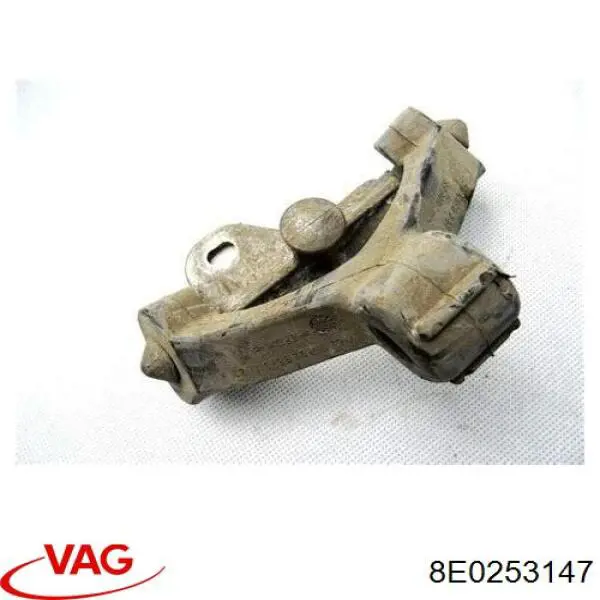 8E0253147 VAG Wspornik (uchwyt) tłumika tylny