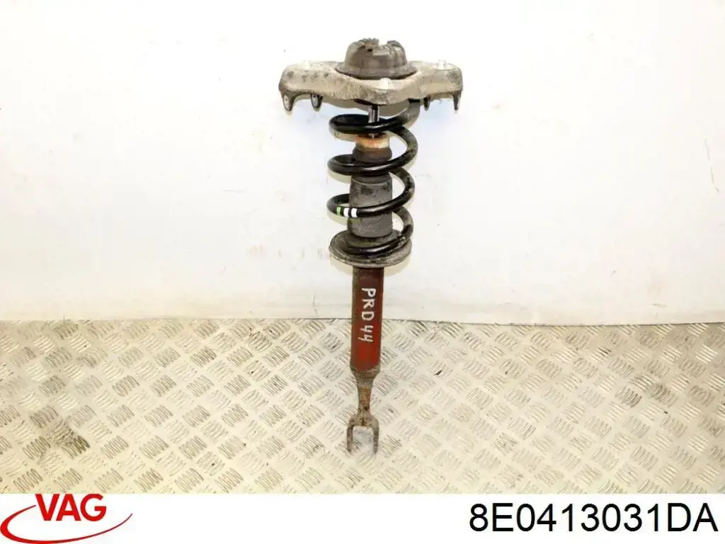 8E0413031DA VAG Amortyzator przedni