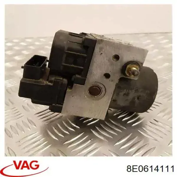 Sterownik ABS  hydrauliczny Audi A4 B5 sedana (8D2) (1994 - 2001) cena, od 120,26 USD