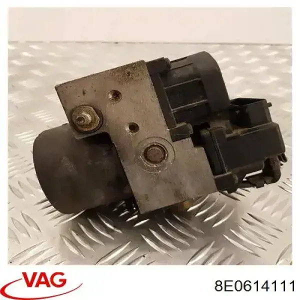 Do koszyka Sterownik ABS  hydrauliczny Audi A4 B5 8D2