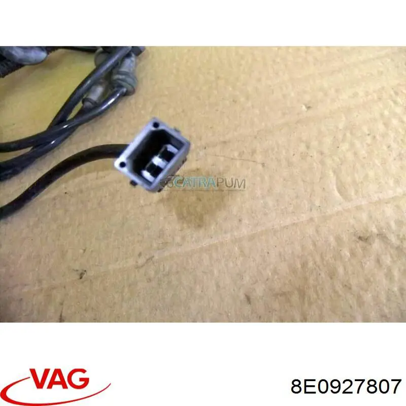 Do koszyka 8E0927807 VAG Czujnik ABS tylny