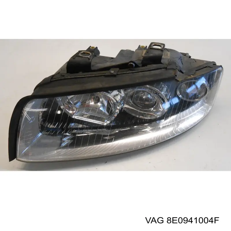8E0941004F VAG Reflektor prawy