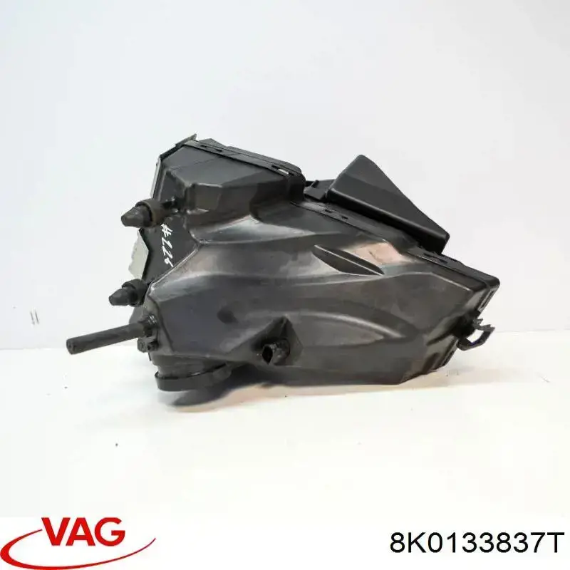 Do koszyka 8K0133837T VAG Obudowa filtra powietrza