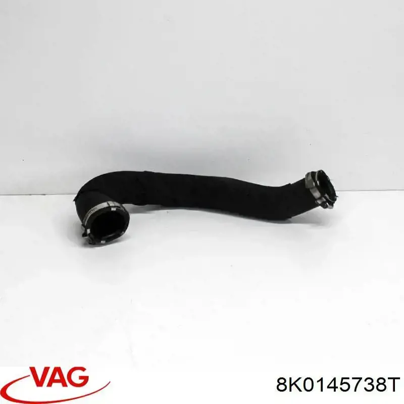 Do koszyka 8K0145738T VAG Przewód (króciec) intercoolera