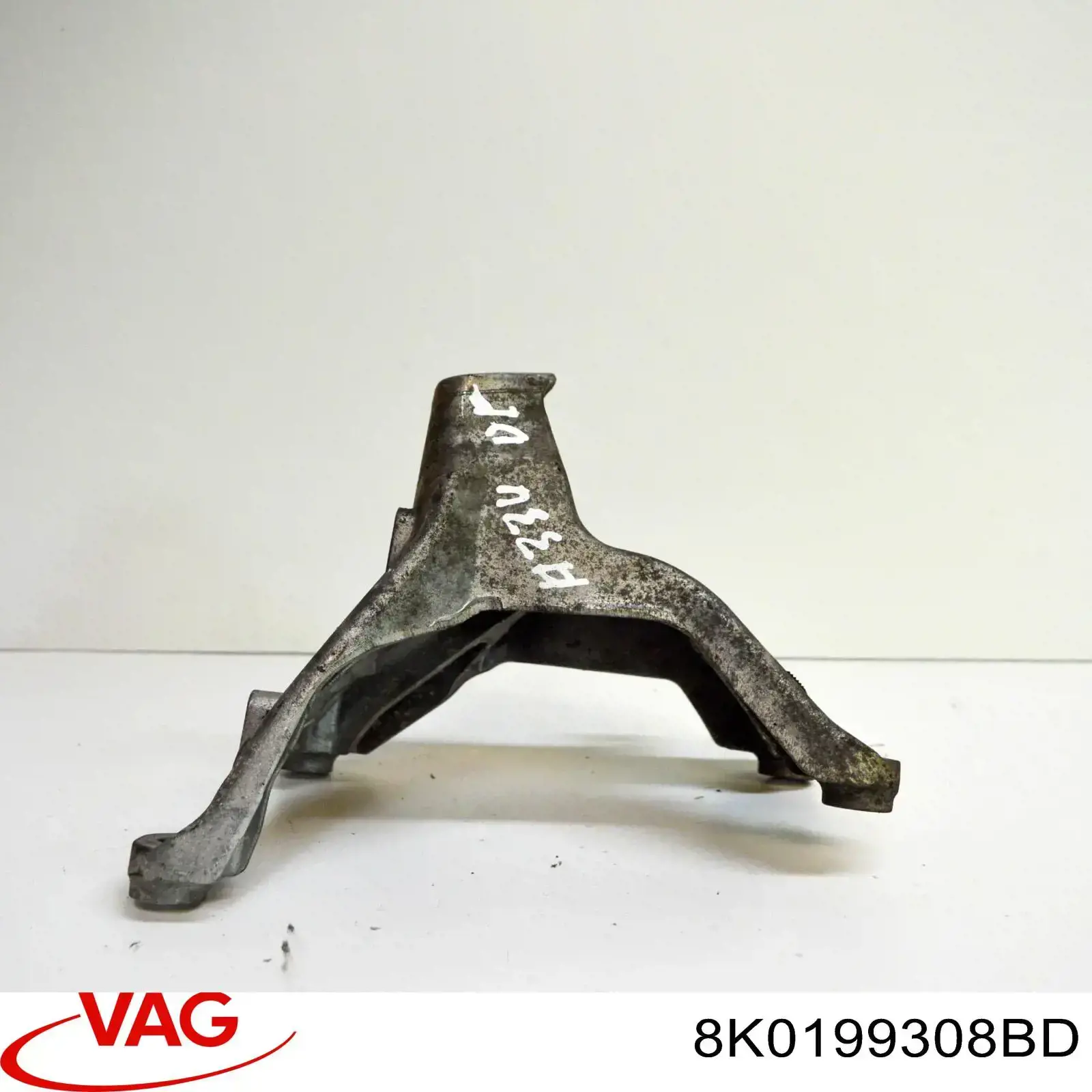 Do koszyka 8K0199308BD VAG Wspornik prawej poduszki (podpory) silnika