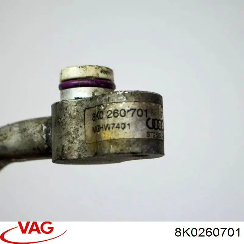 Przewód klimatyzacji, od sprężarki do chłodnicy VAG 8K0260701 cena, od 103,86 USD