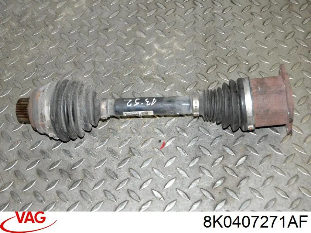 Półoś napędowa przednia VAG 8K0407271AF cena, od 112,26 USD
