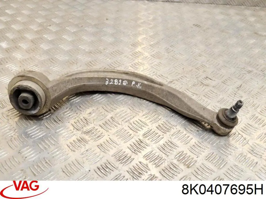 Wahacz zawieszenia przedniego dolny lewy VAG 8K0407695H cena, od 95,34 USD