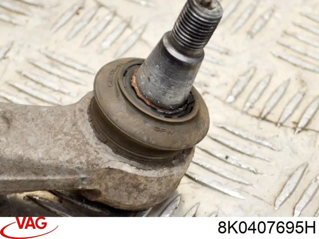 Do koszyka 8K0407695H VAG Wahacz zawieszenia przedniego dolny lewy