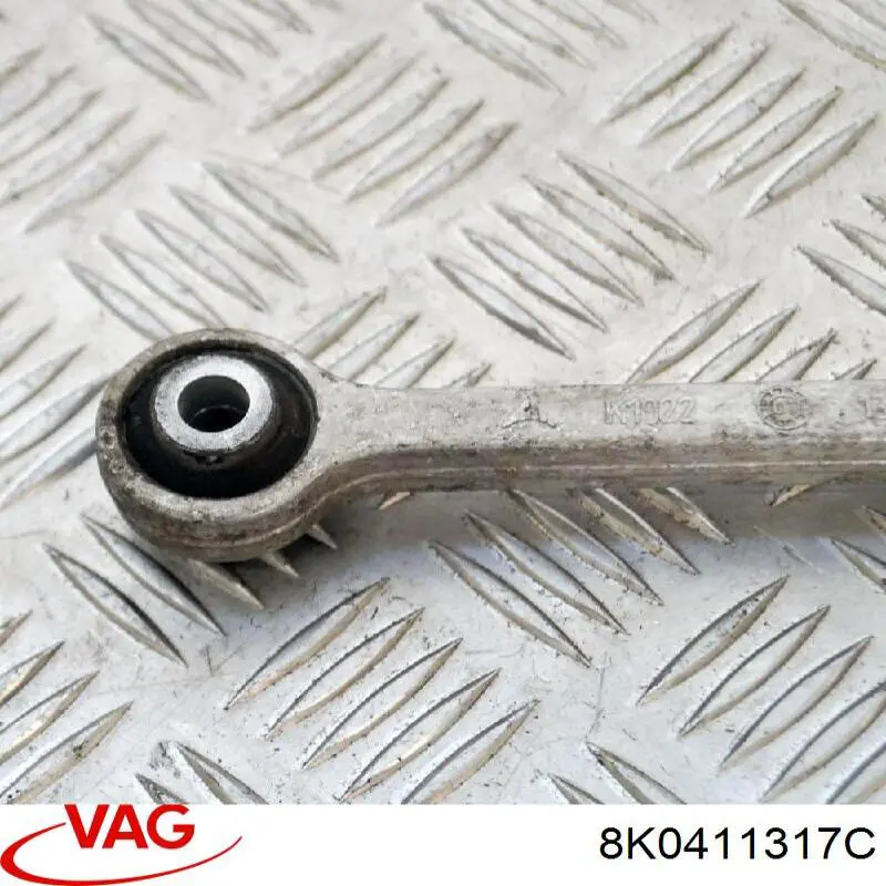 Do koszyka 8K0411317C VAG Łącznik stabilizatora przedniego