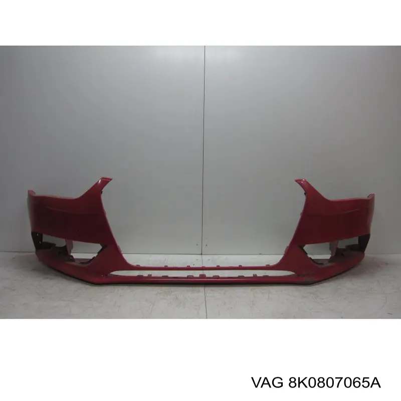 Do koszyka 8K0807065A VAG Zderzak przedni