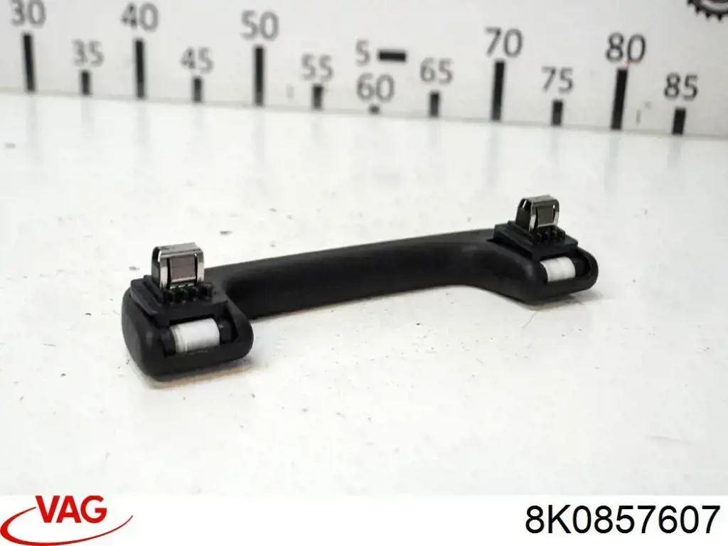Do koszyka 8K0857607 VAG 