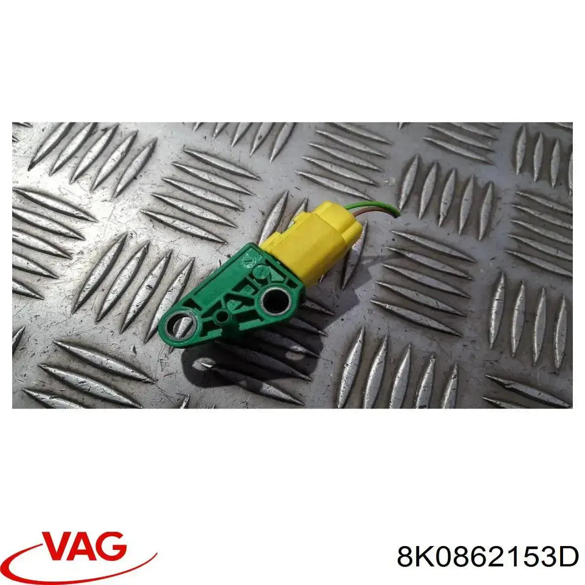 Zamek klapki wlewu paliwa = siłownik klapki wlewu paliwa VAG 8K0862153D cena, od 47,36 USD