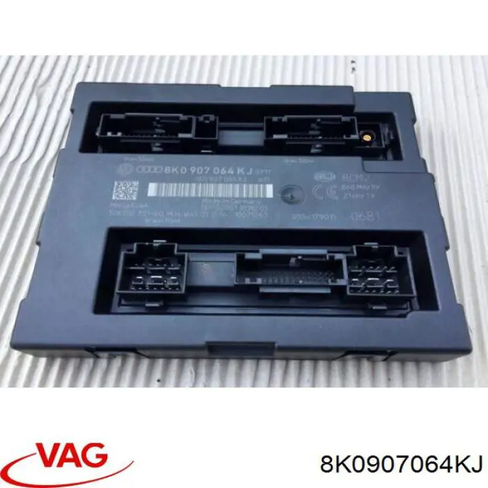 Blok komfortu VAG 8K0907064KJ cena, od 163,45 USD