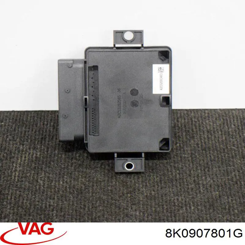 Do koszyka 8K0907801G VAG Sterownik elektromechanicznego hamulca postojowego (ręcznego)