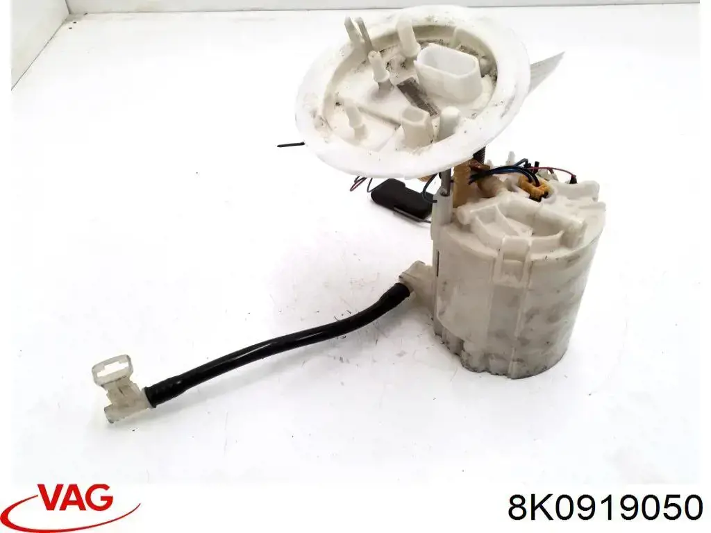 Do koszyka 8K0919088 VAG Moduł pompy paliwowej z czujnikiem poziomu paliwa