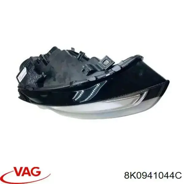 Reflektor prawy VAG 8K0941044C cena, od 559,06 USD