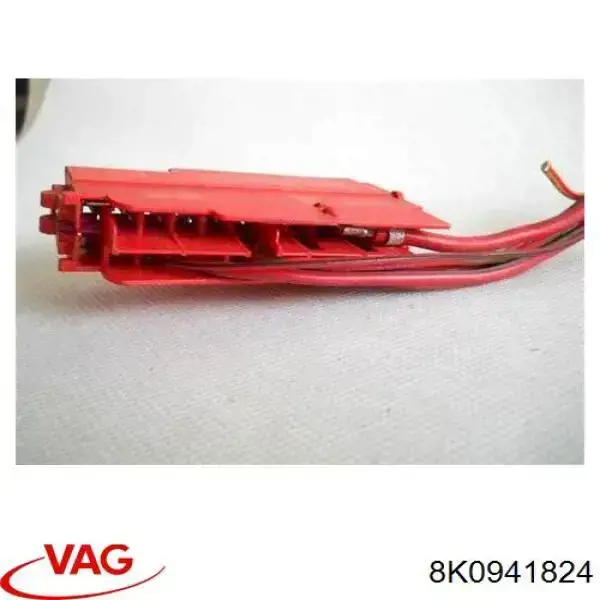 Do koszyka Skrzynka bezpieczników Audi A6 C7 4G2, 4GC