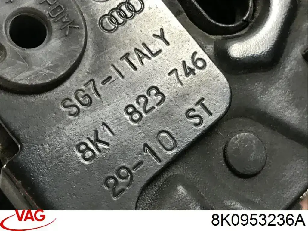 Do koszyka 8K0953236A VAG Zamek maski