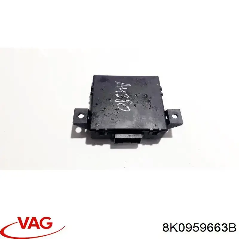 Do koszyka 8K0959663B VAG Stabilizator napięcia