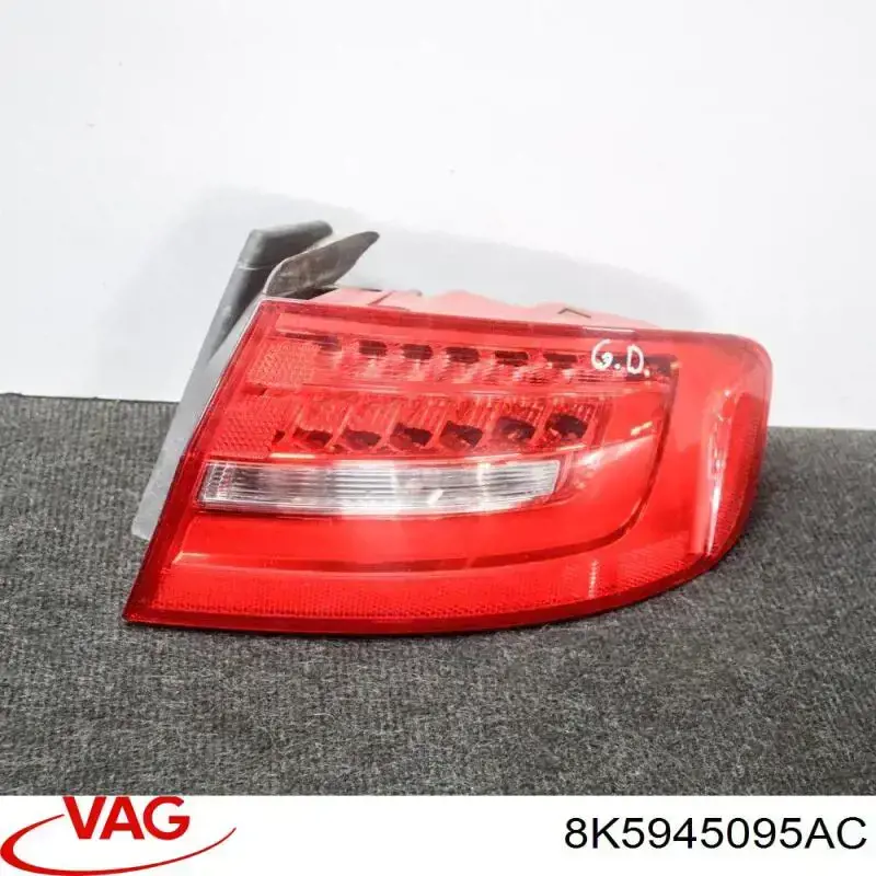 Do koszyka 8K5945095AC VAG Lampa zespolona tylna lewa zewnętrzna