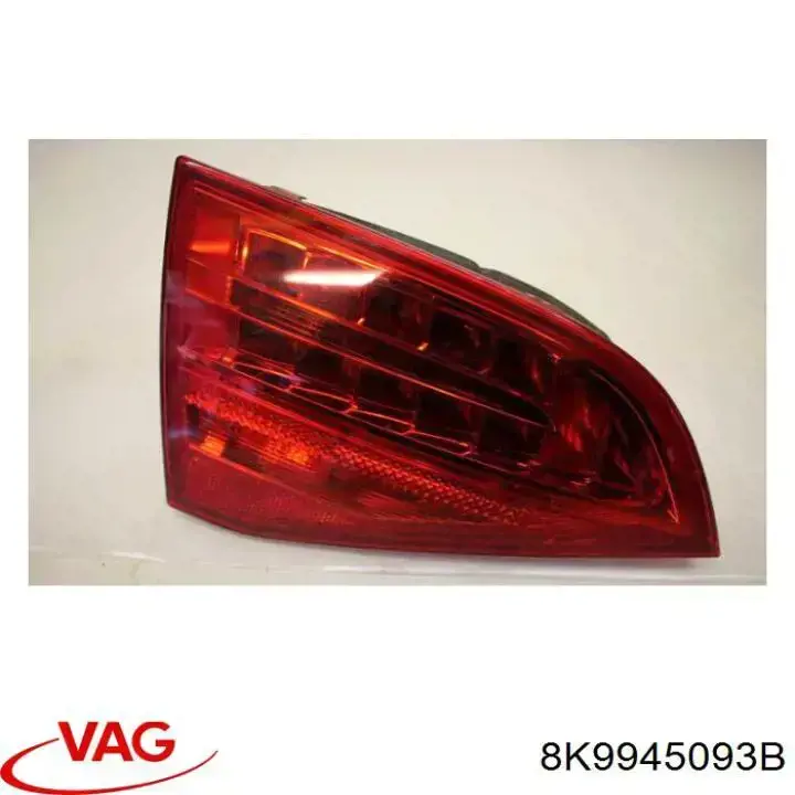 8K9945093B VAG Lampa zespolona tylna lewa wewnętrzna